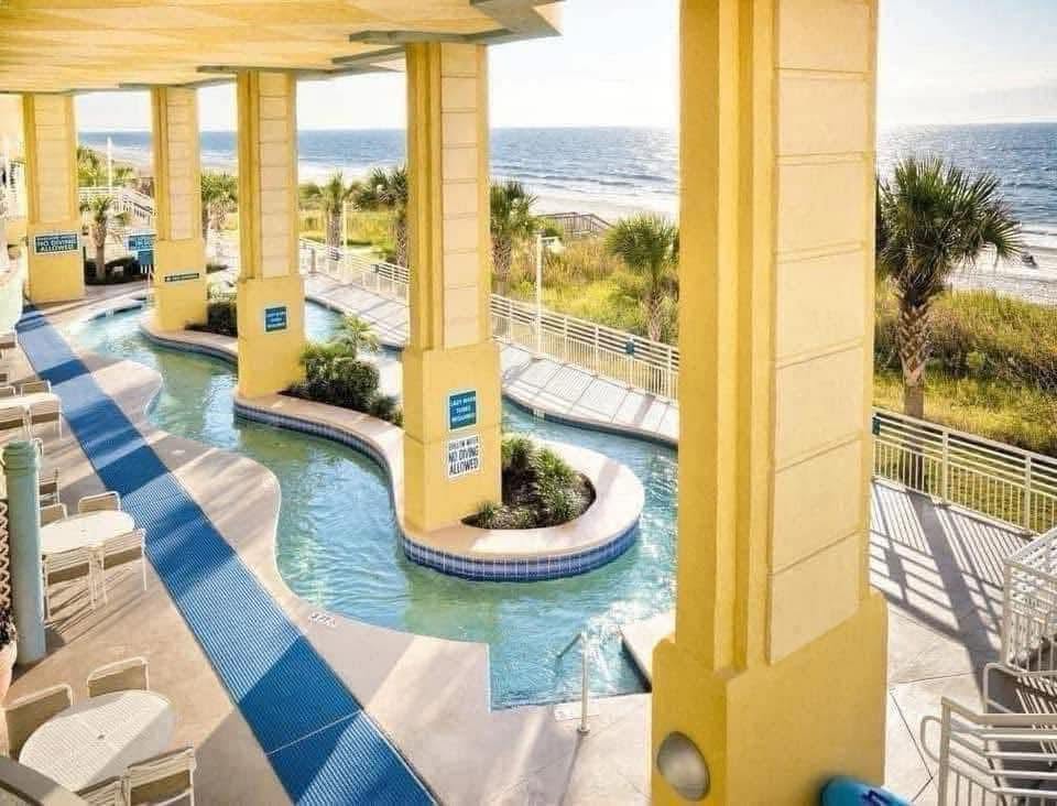 Resort 3